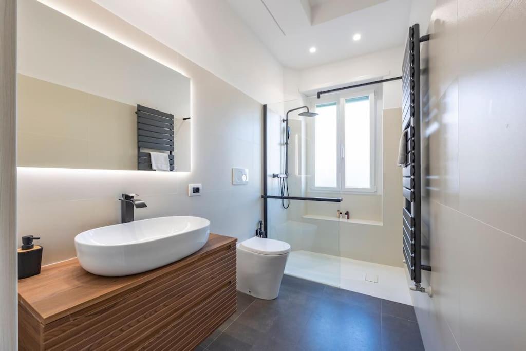 Stylish Apartment Rome Air Conditionig Wifi Tv 50 Metro 4 Minutes Away Roma Exterior foto
